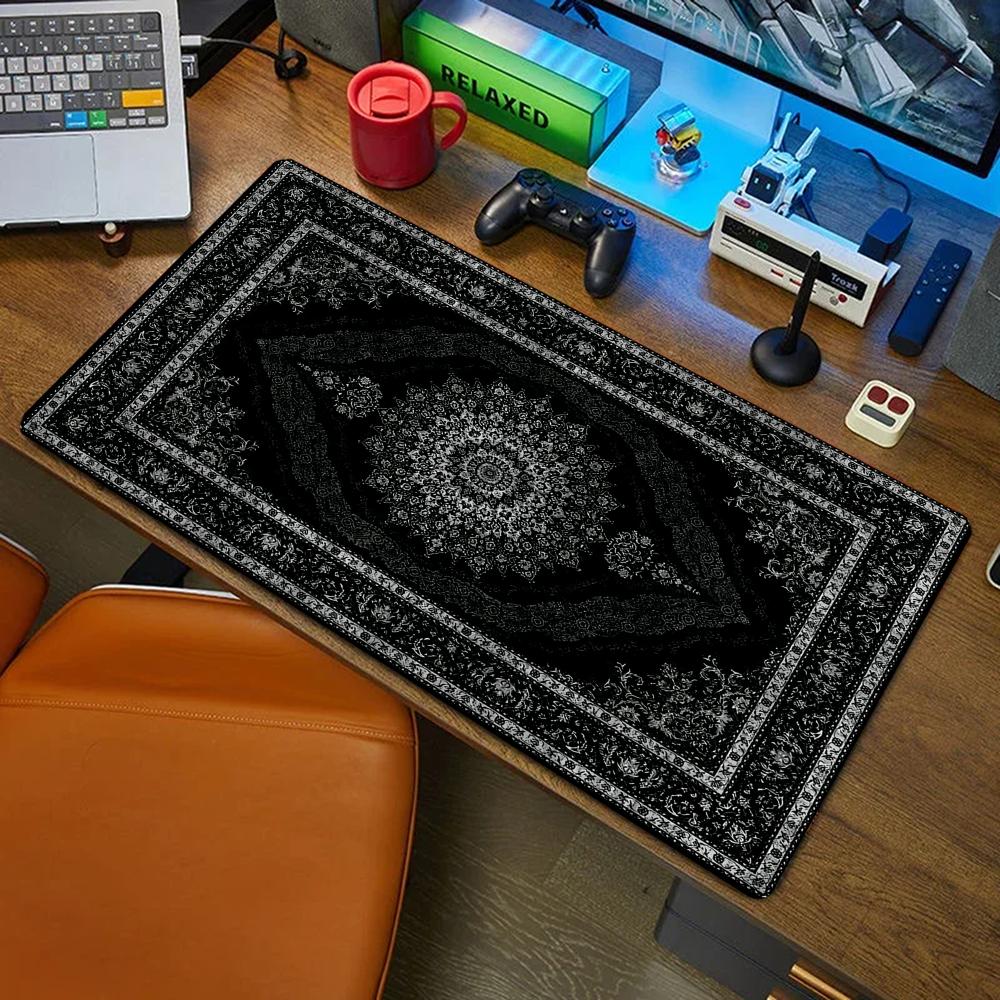 New Black Persian Carpet Myste - Retro Gaming Rug recension och pris